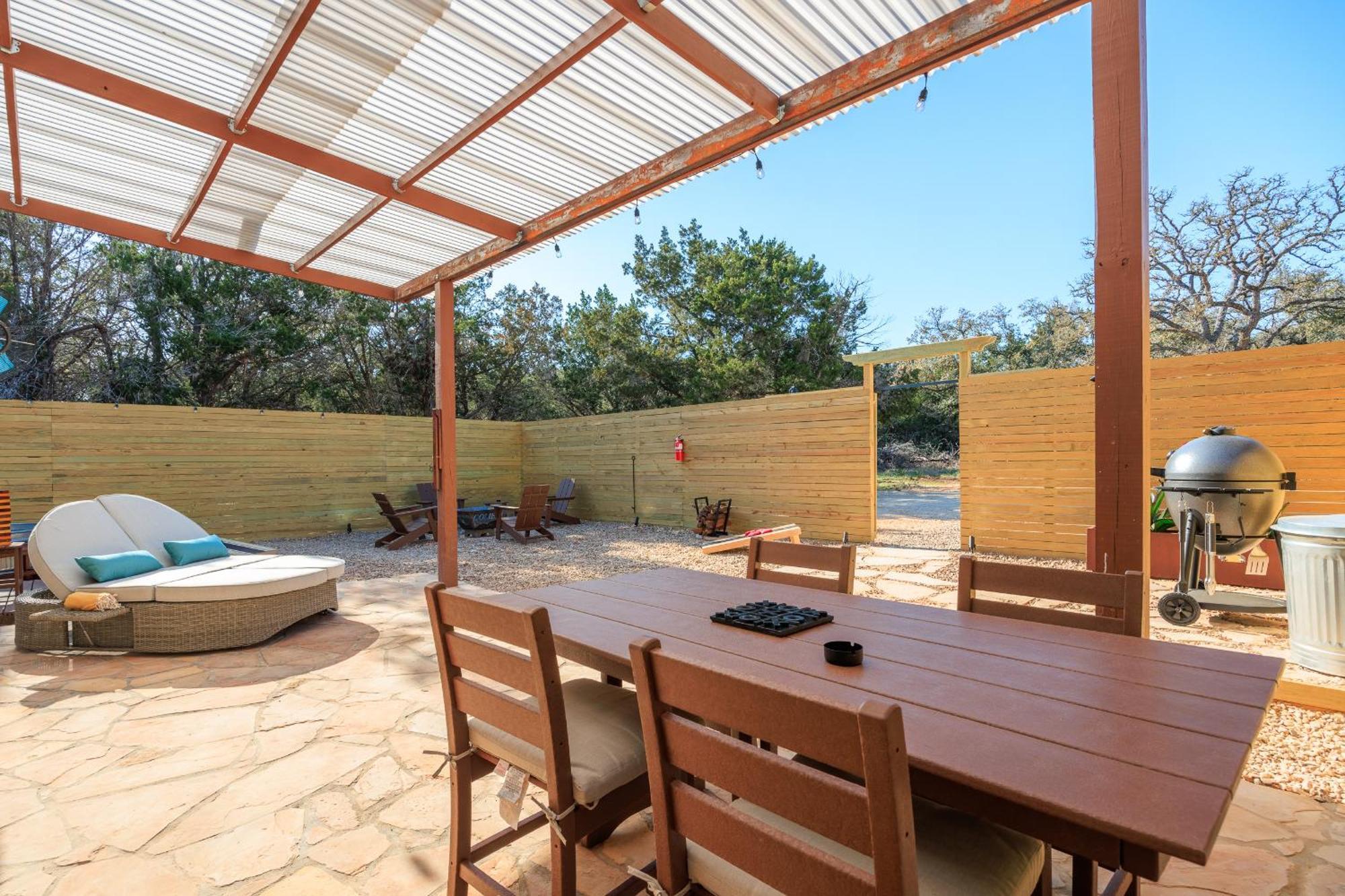 Romantic Luxury Retreat Hot Cold Pool & Sauna Wimberley Bagian luar foto
